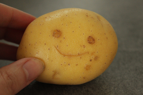 https://jnelander.files.wordpress.com/2011/04/potato-happy-face.jpg